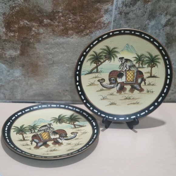 Pair Decorative Ceramic Plate Hand Painted Monkey Riding Elephant - Picture 6 of 10